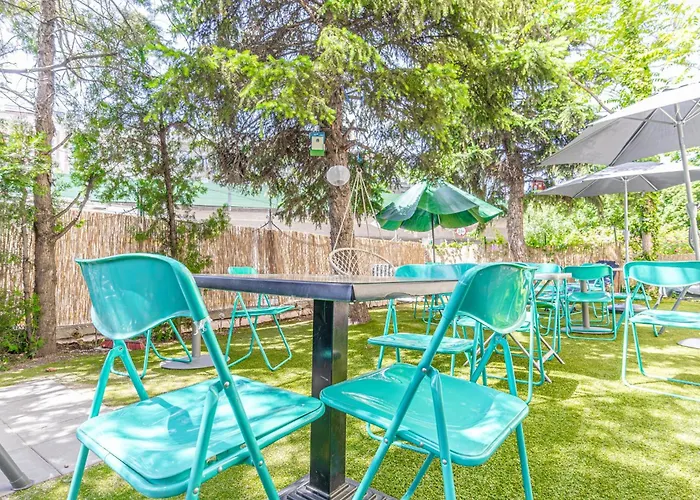 Apartment Charming 1Br Apartment With Garden Near Danube River