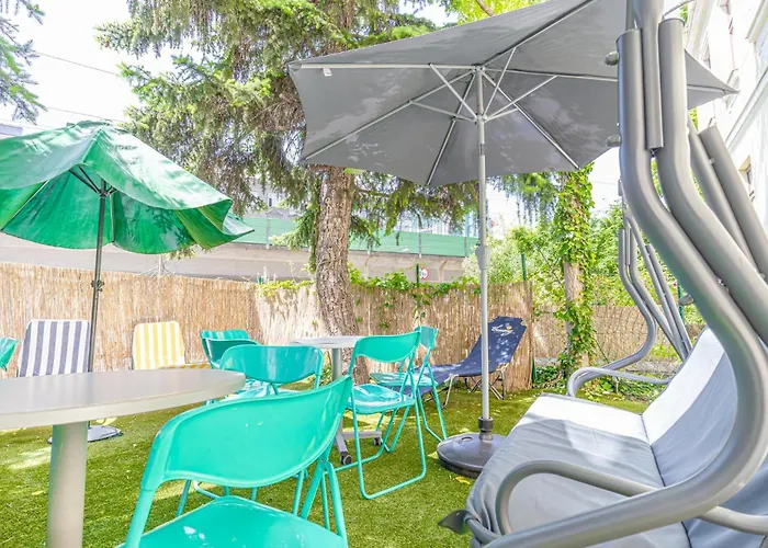 Apartment Charming 1Br Apartment With Garden Near Danube River *